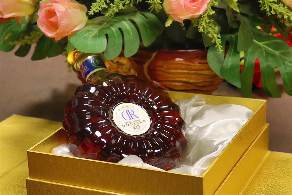 好色先生黄色APP什麽樣的進口紅酒好色先生入口