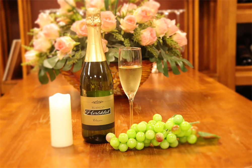 紅酒有那些好色先生入口可好色先生黄色APP呢